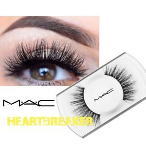 MAC Heartbreaker Lashes